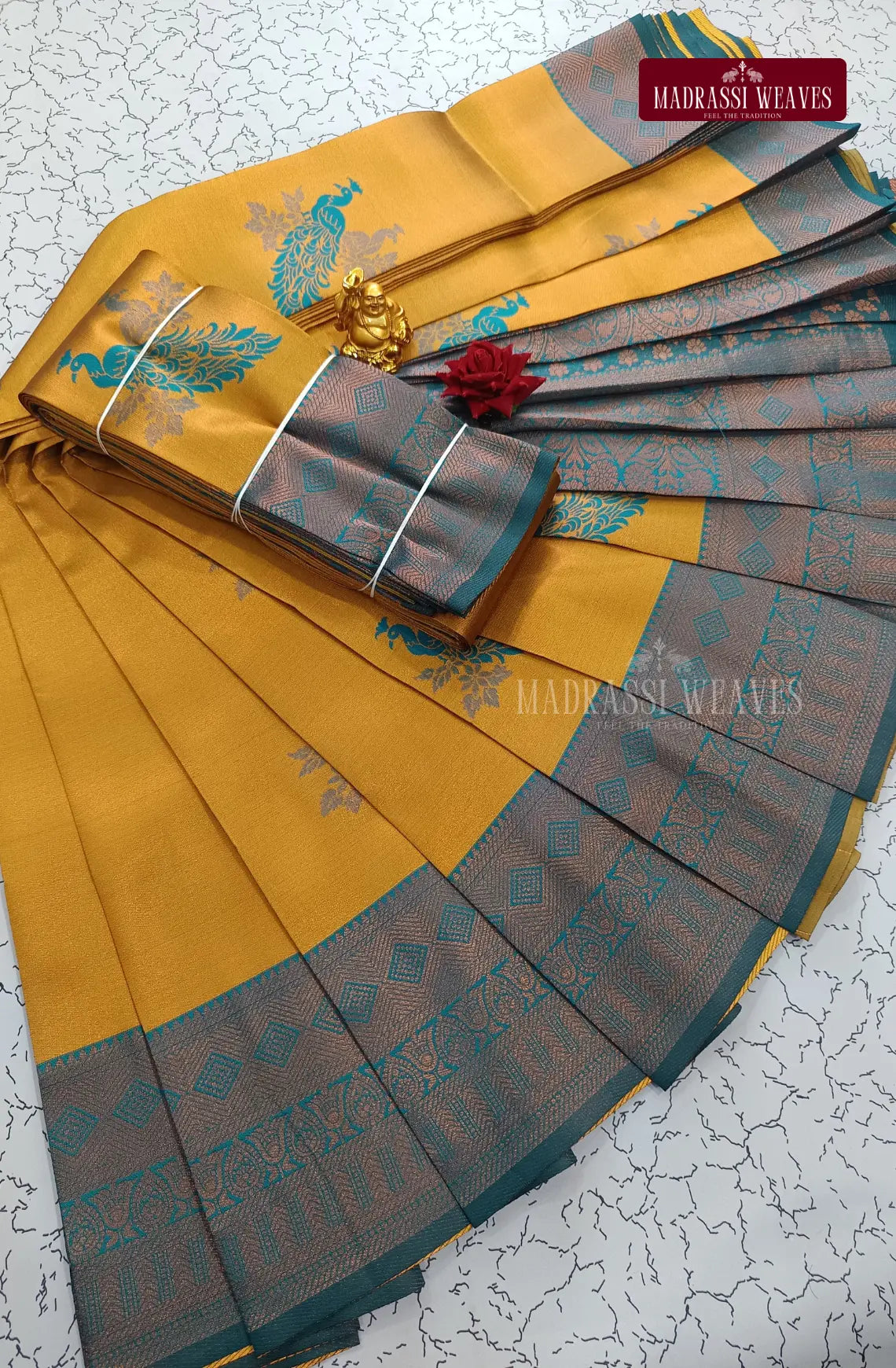 Avarthana Peacock Motif Saree