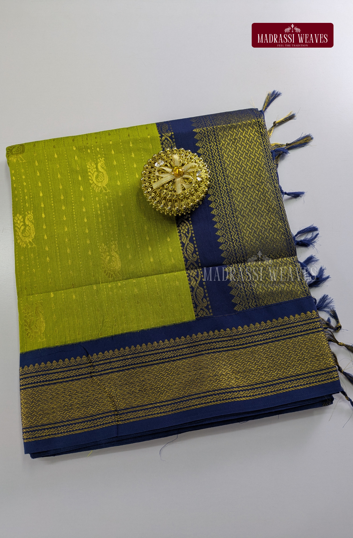 Premium Kalyani Gadwal Saree - Leaf Green
