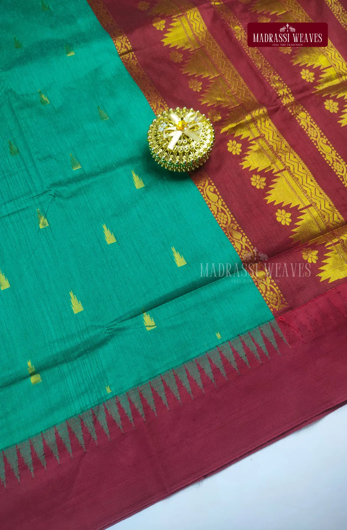 Premium kalyani Gadwal Cotton Sarees - Green