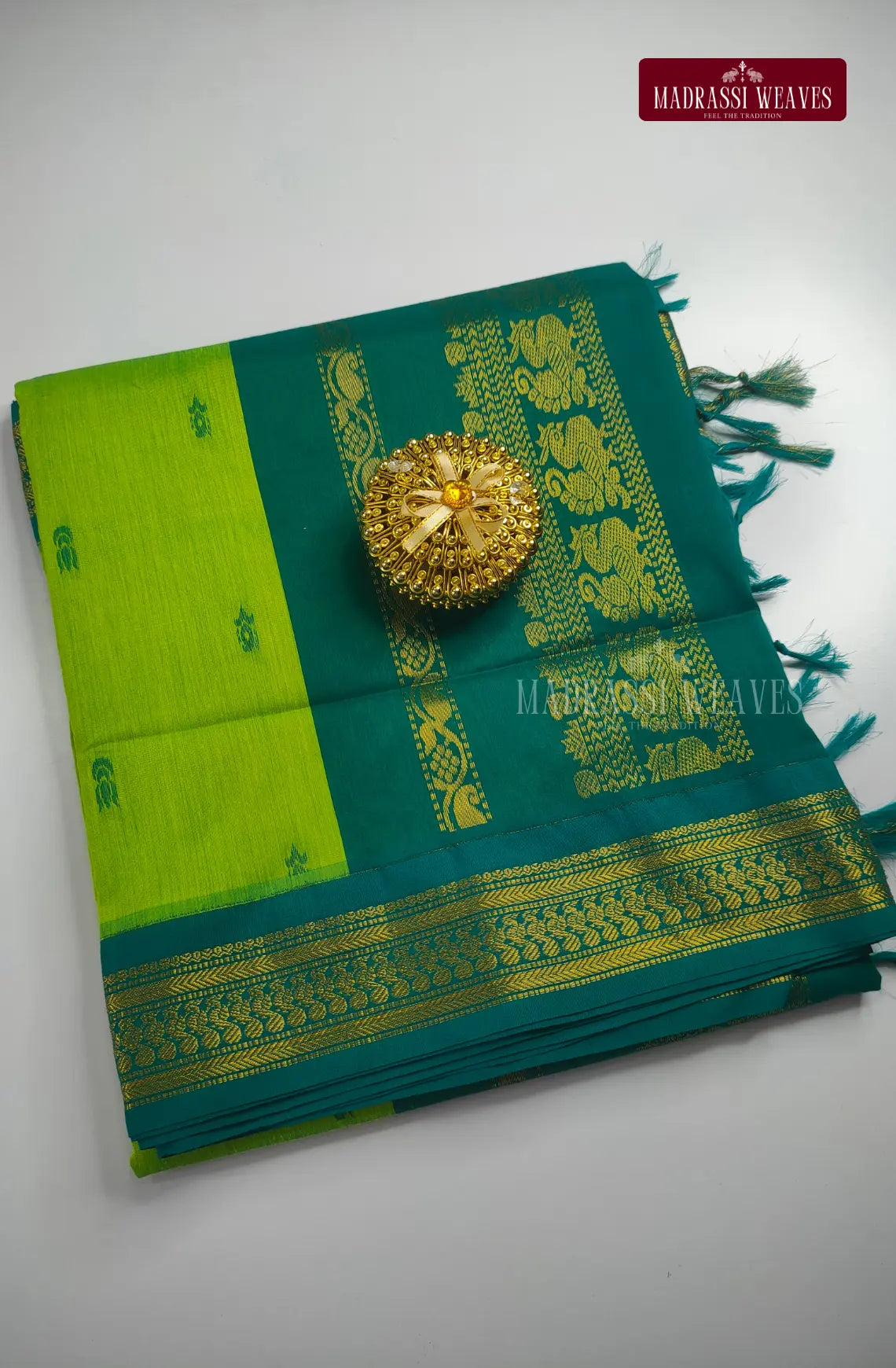 Premium kalyani Gadwal Cotton Sarees - Green