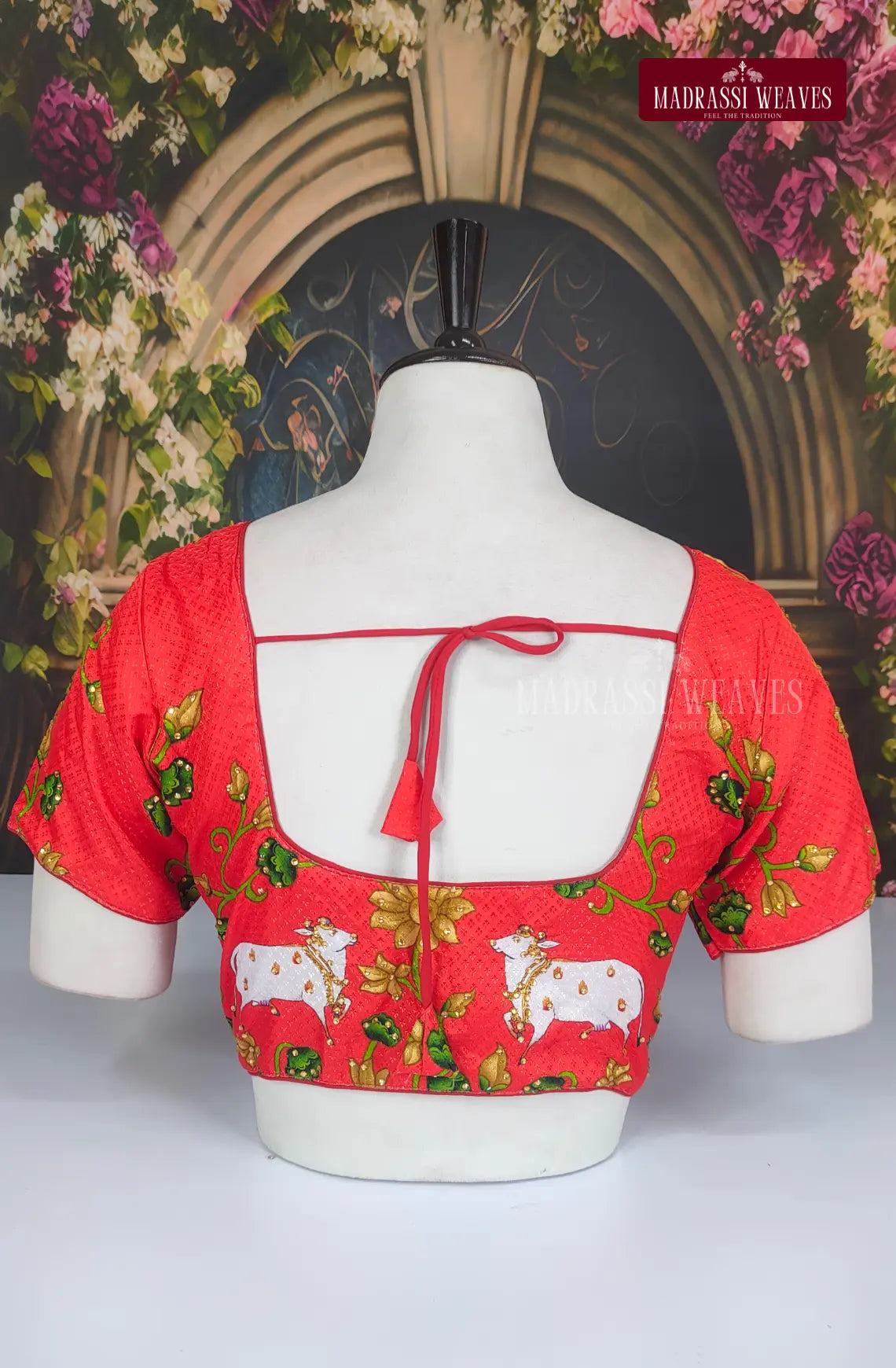 Readymade Adjustable Pichwai Art Blouse - Red