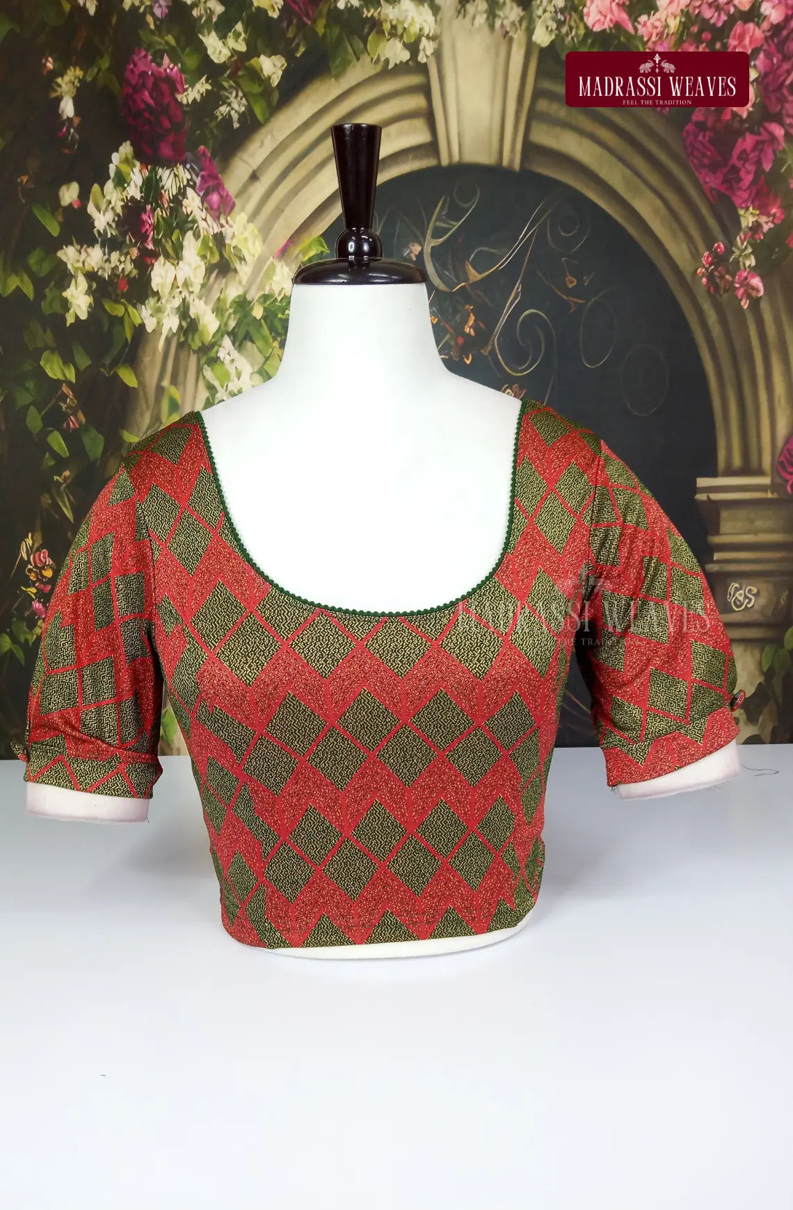 Stretchable Readymade Puff Sleeve Blouse