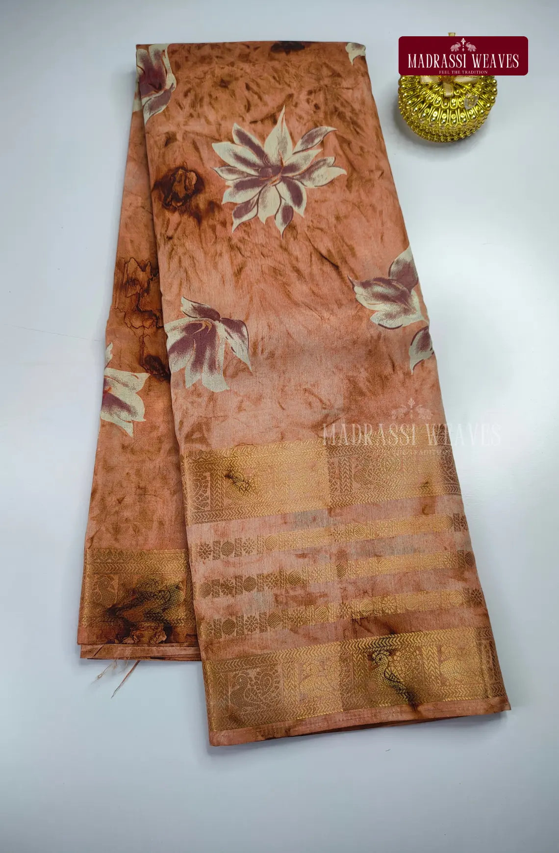 Trendy Dola Gap Border Tie And Dye Saree
