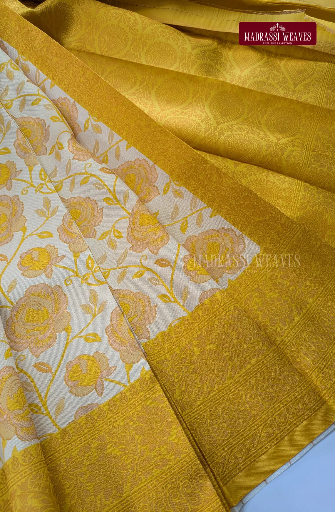 Zari Woven Combo Saree 9
