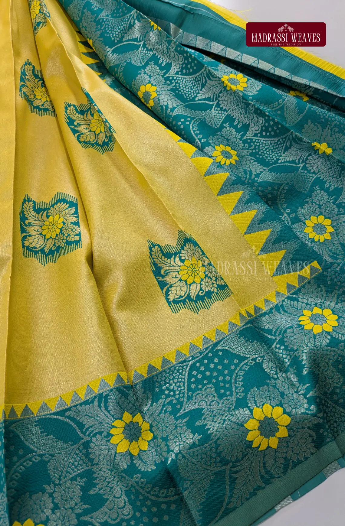 Zari Woven Combo Saree 20