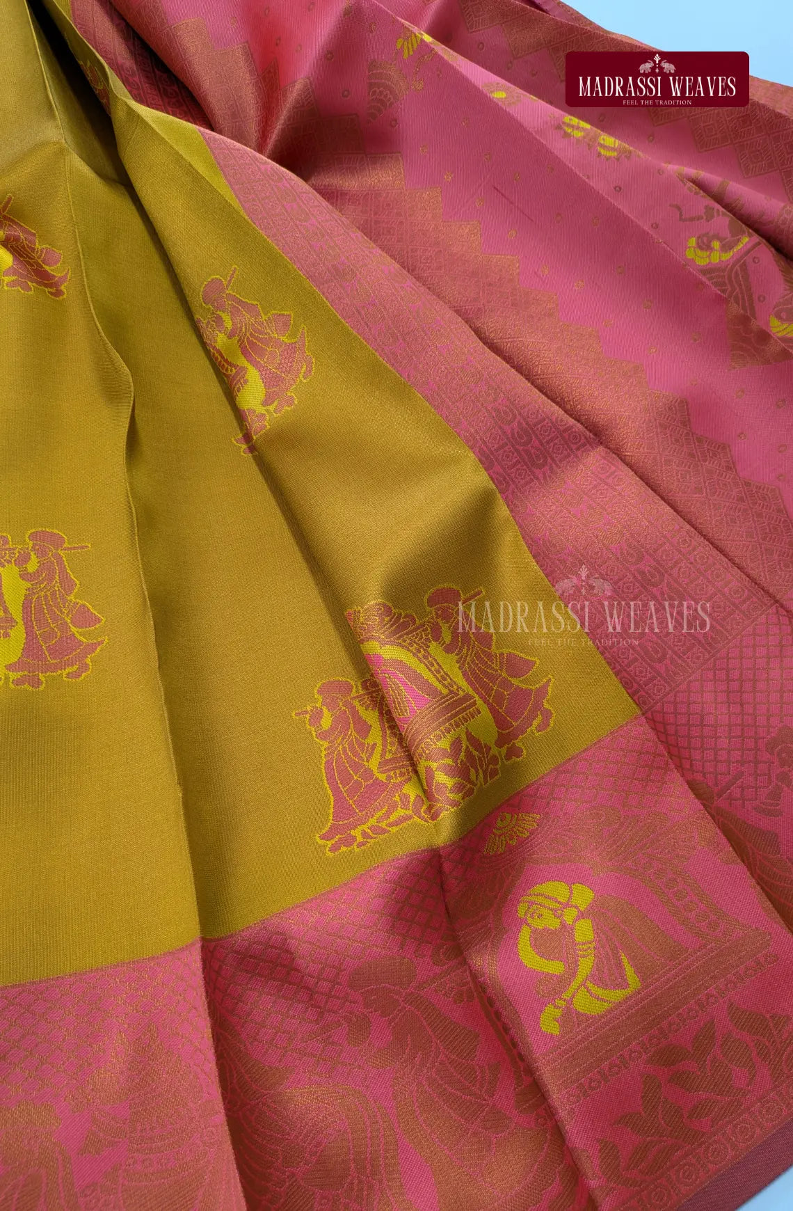 Zari Woven Combo Saree 32