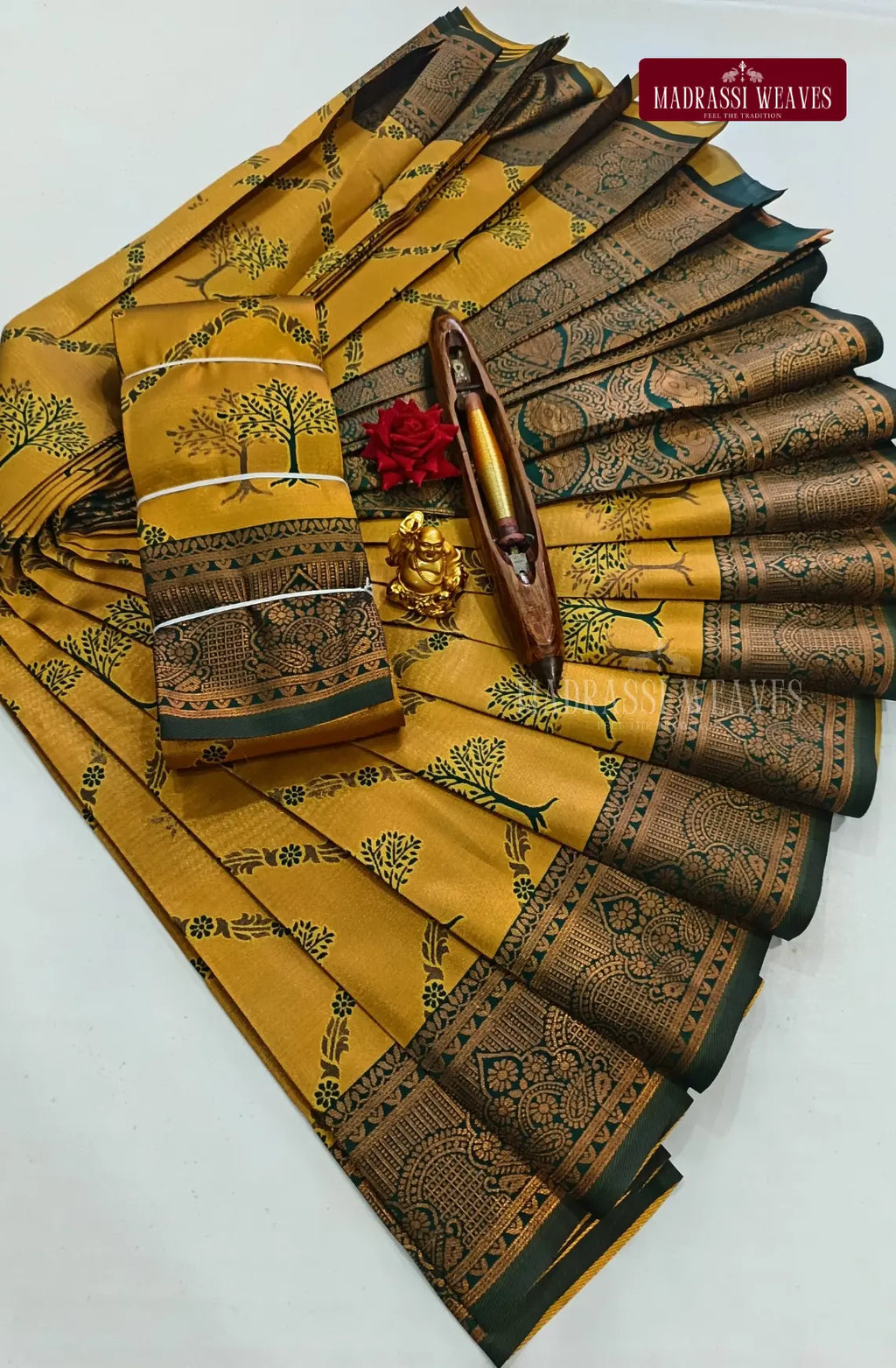 Avarthana Spiral Tree Saree