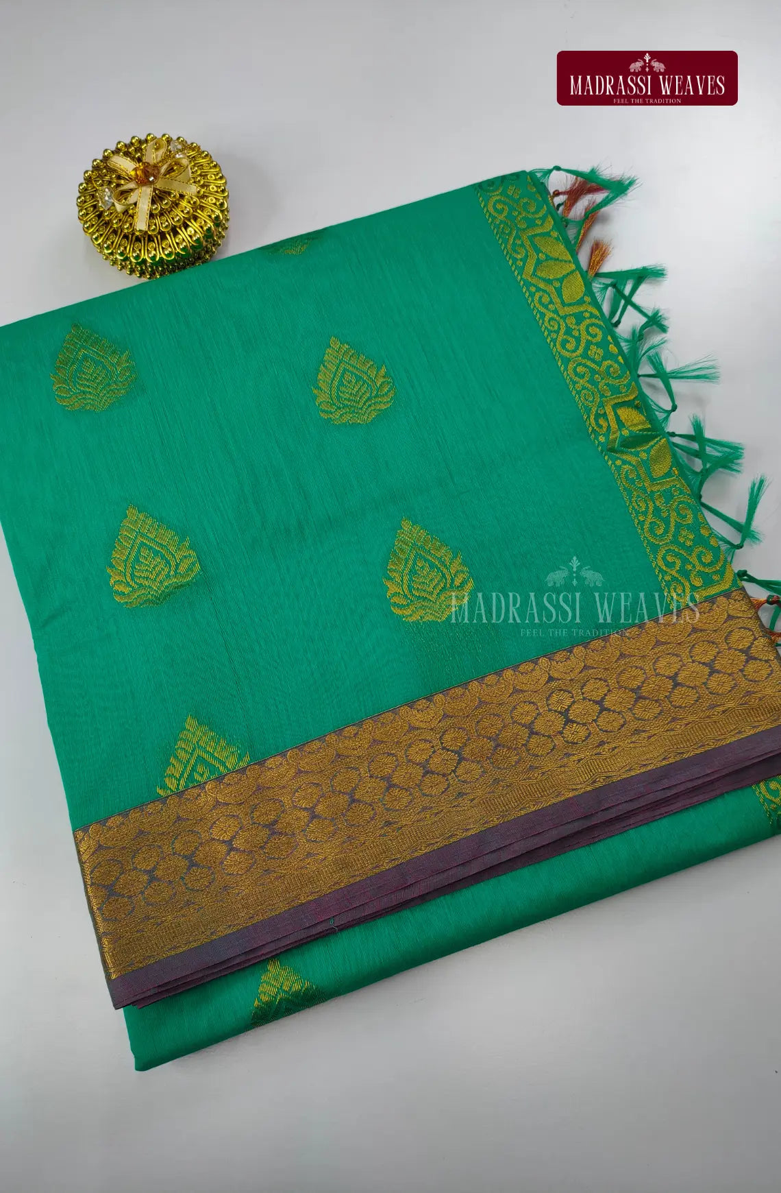 Elegant Premium Cotton Blend Saree