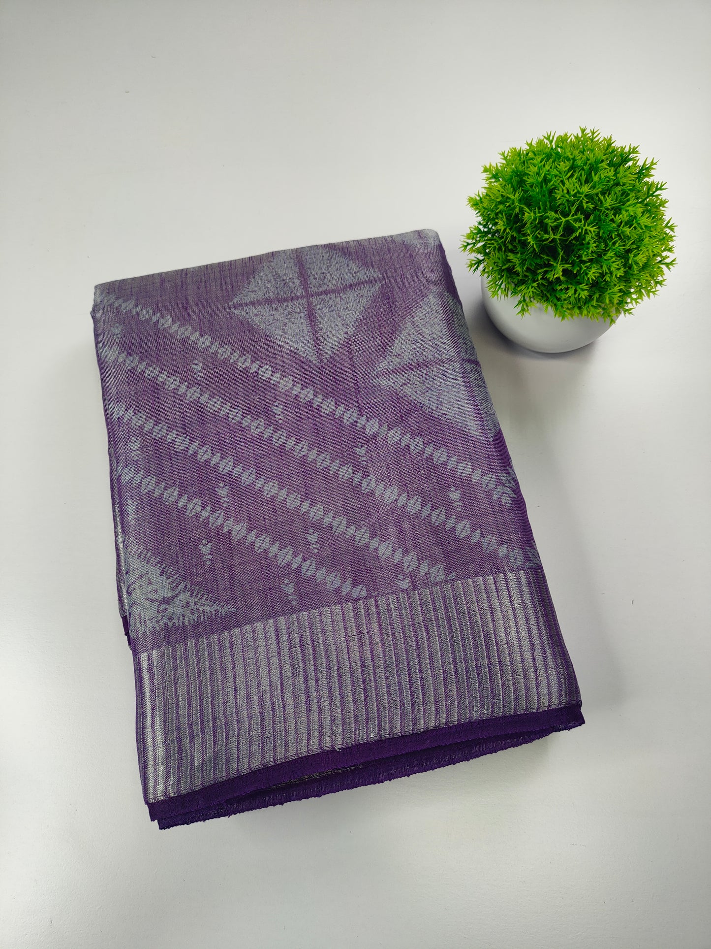 Soft Tissue Dual Tone Saree