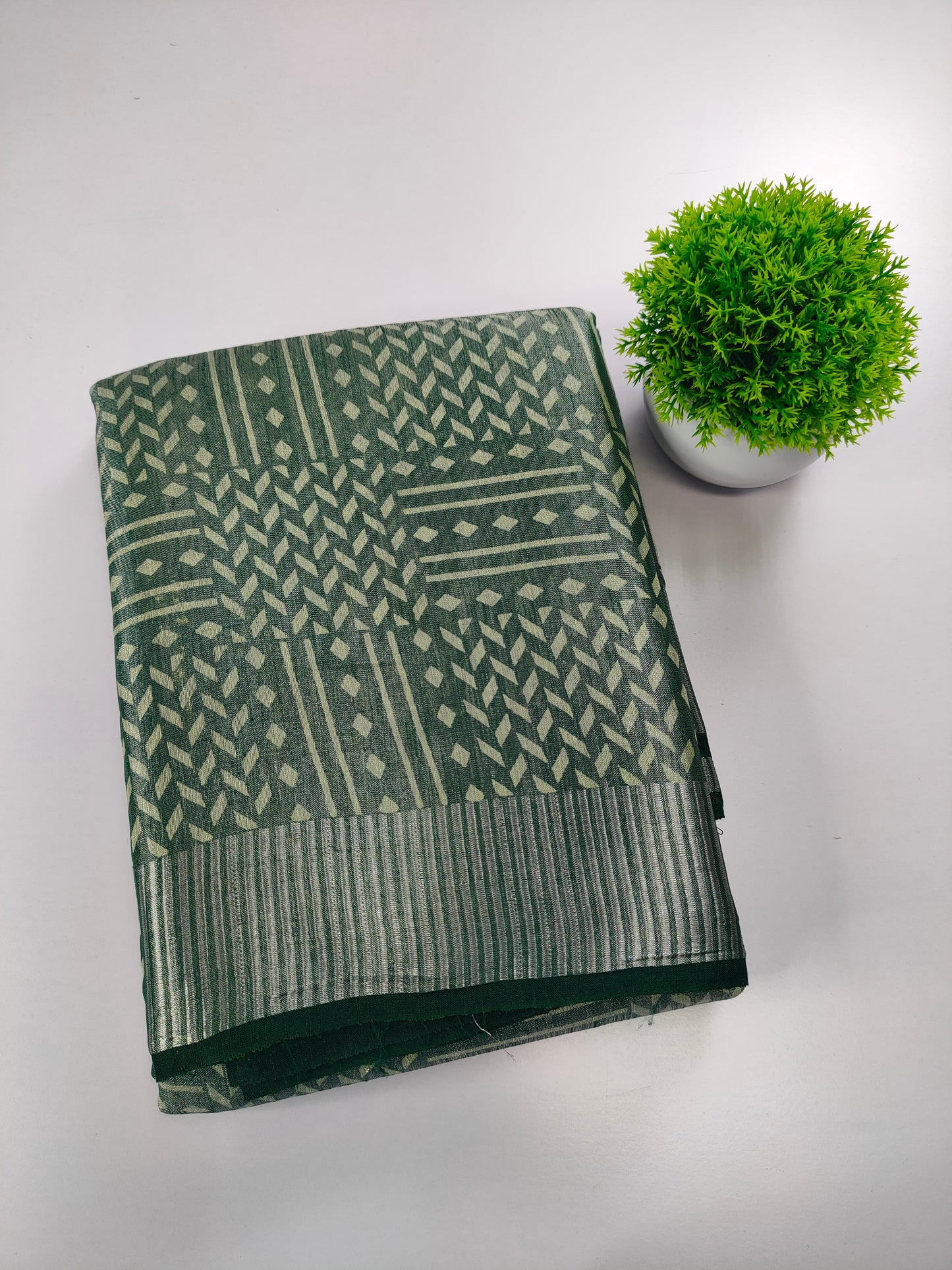 Soft Tissue Dual Tone Saree
