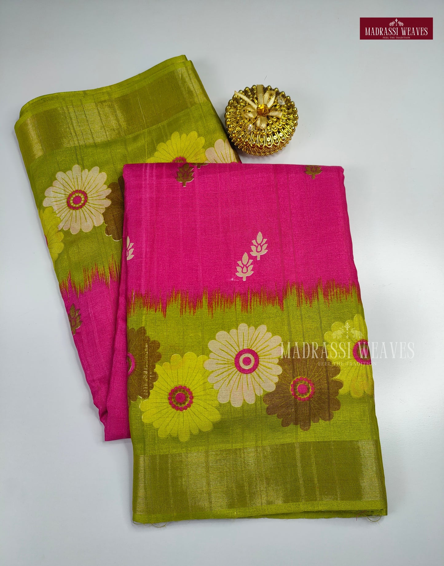Trendy Floral Printed Soft Print Silk Sarees