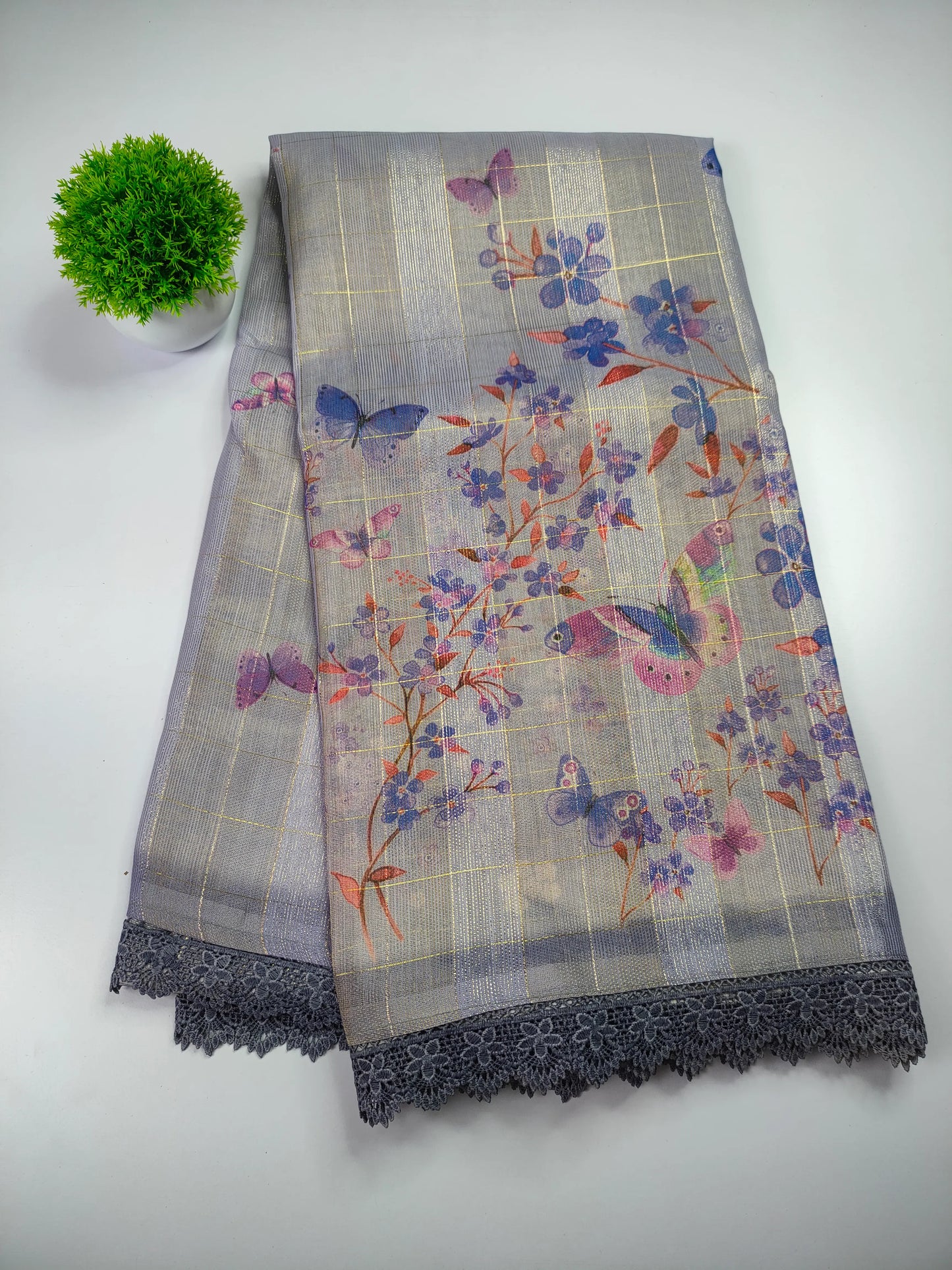 Premium Party Wear Saree With Lace Border