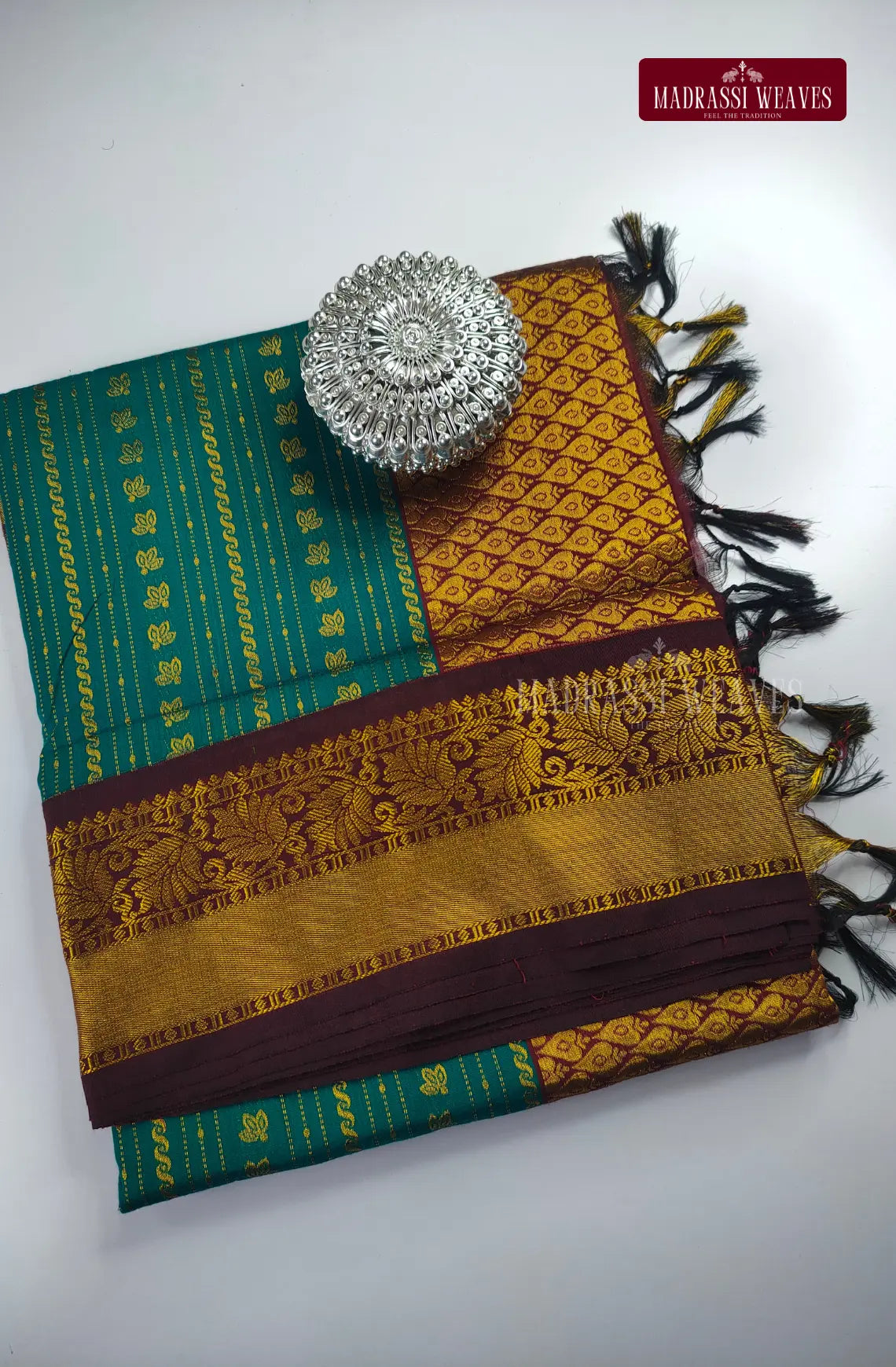 Premium Kalyani Gadwal Traditional Kodi Saree