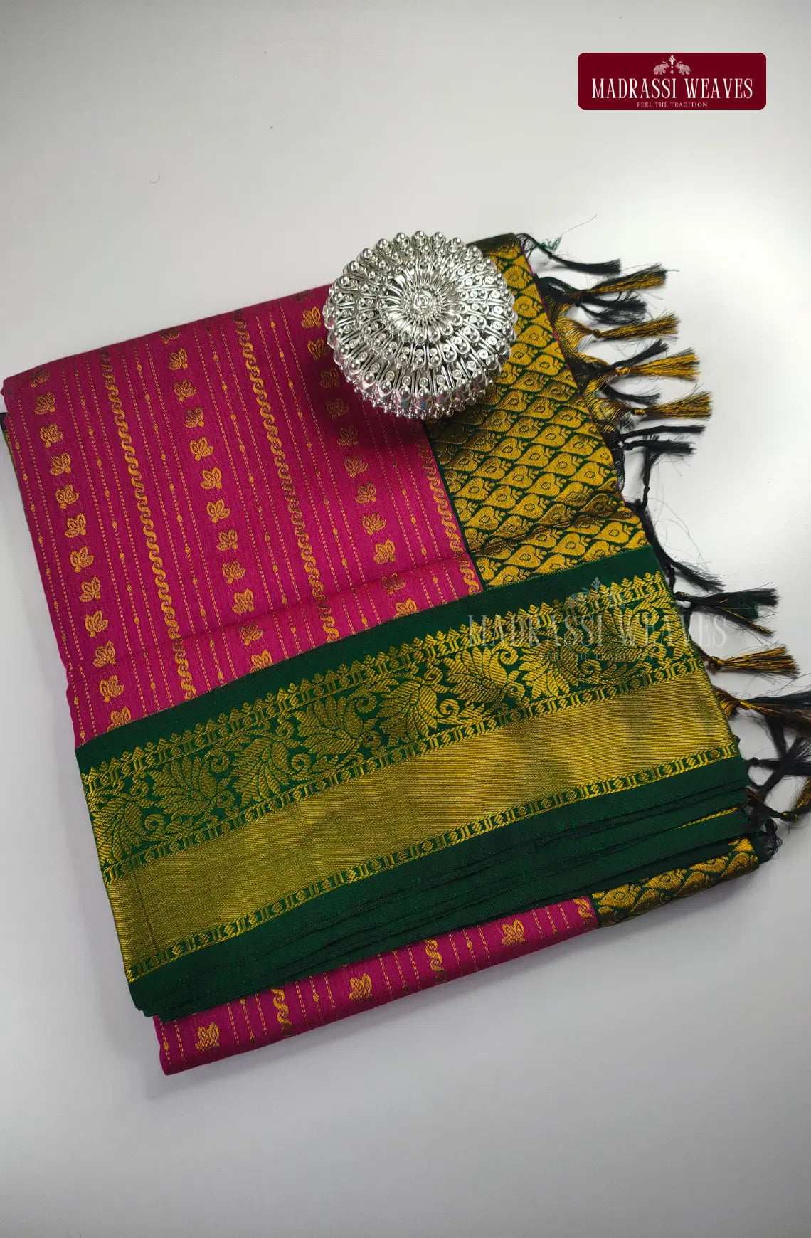 Premium Kalyani Gadwal Traditional Kodi Saree