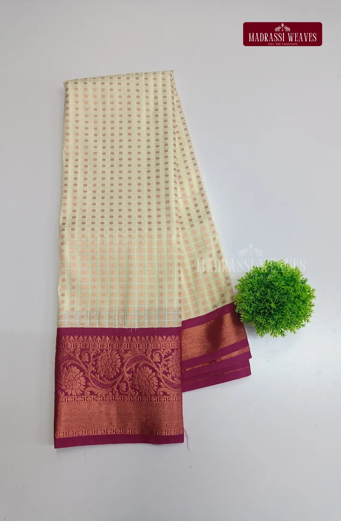 Kanchi Semi Silk Thousand Butta Saree