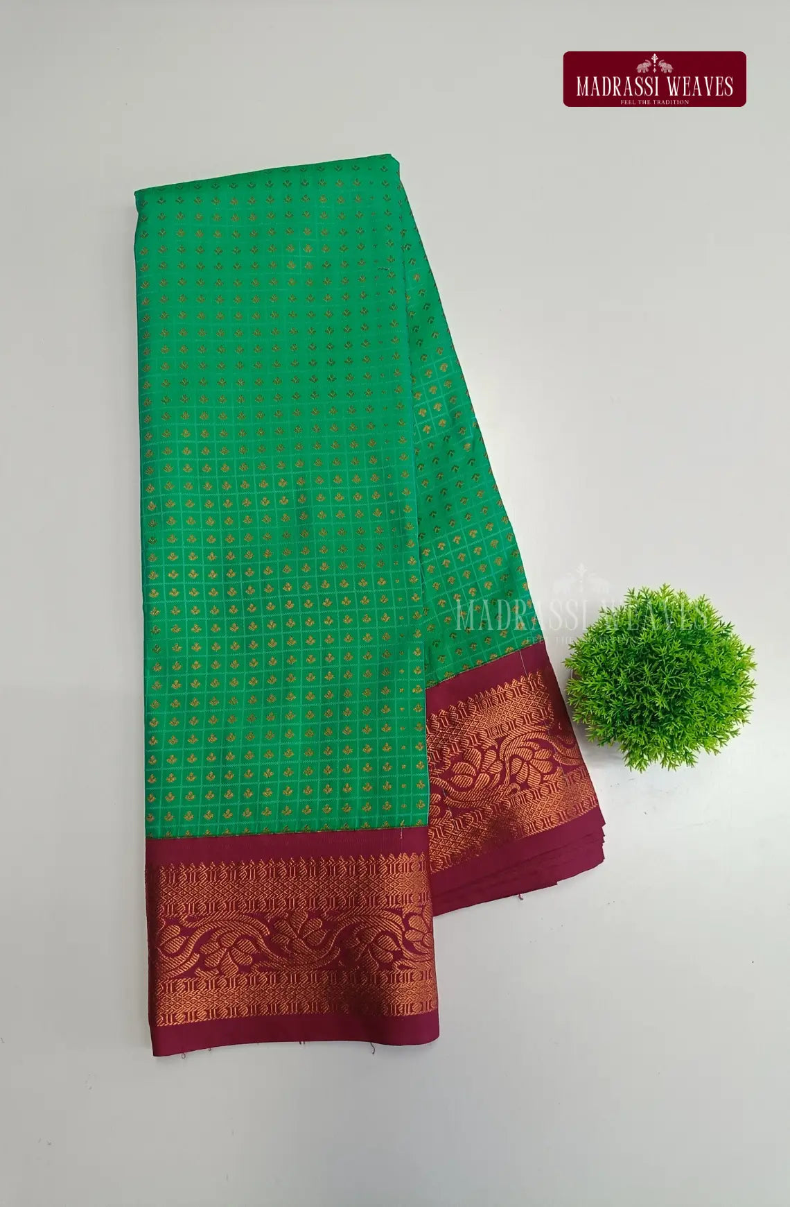 Kanchi Semi Silk Thousand Butta Saree