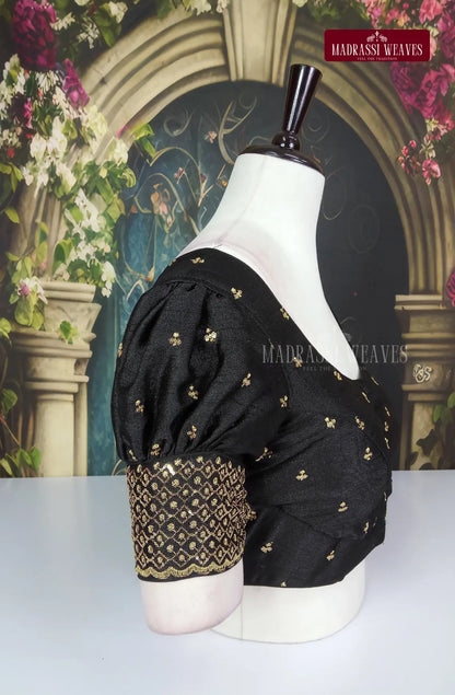ReadyMade Adjustable Puff Sleeve Embroidered Blouse