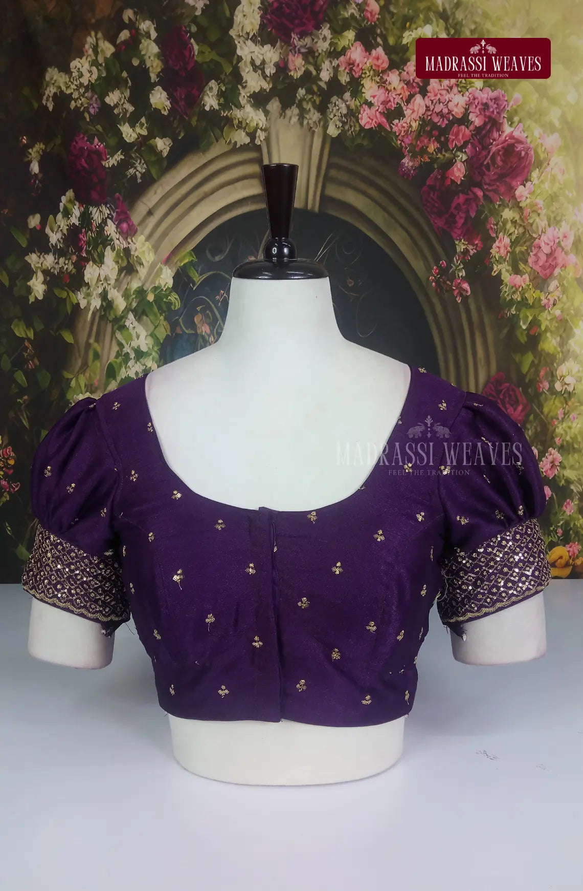 ReadyMade Adjustable Puff Sleeve Embroidered Blouse