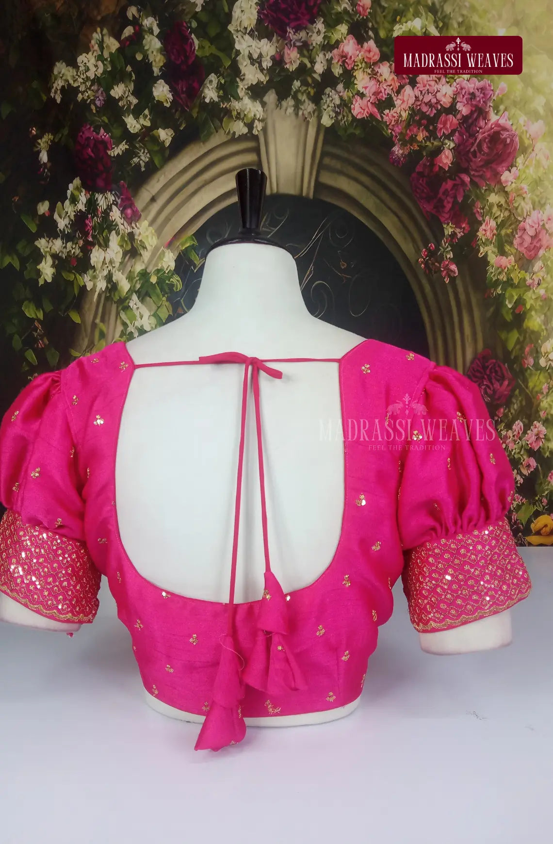 ReadyMade Adjustable Puff Sleeve Embroidered Blouse