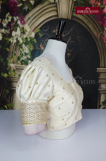 ReadyMade Adjustable Puff Sleeve Embroidered Blouse