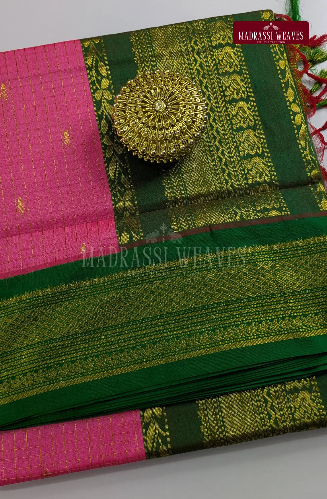 Premium Kalyani Gadwal Kattam Butta  Sarees - Petal Pink