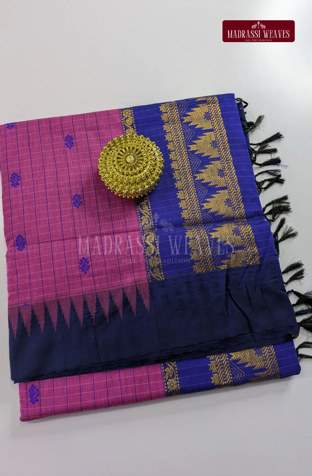 Premium Kalyani Gadwal Kattam Butta  Sarees - Pink
