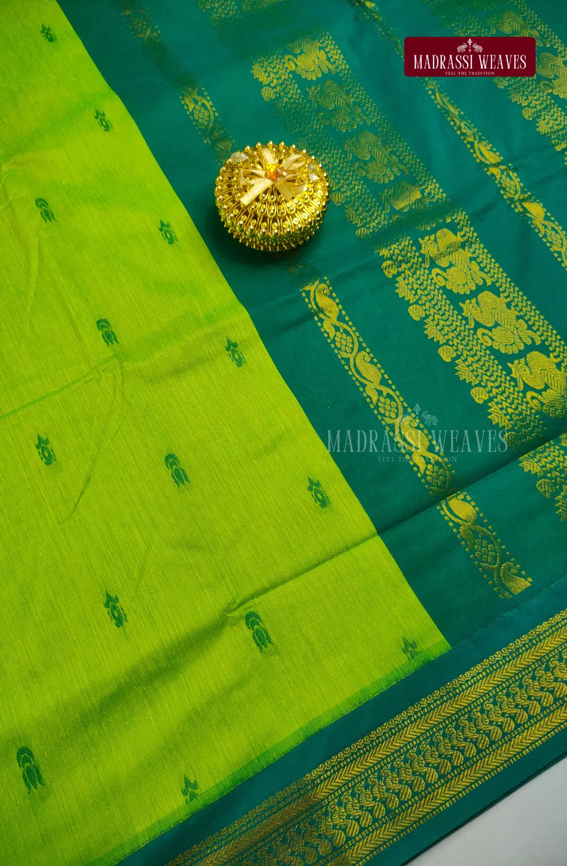 Premium kalyani Gadwal Cotton Sarees - Green