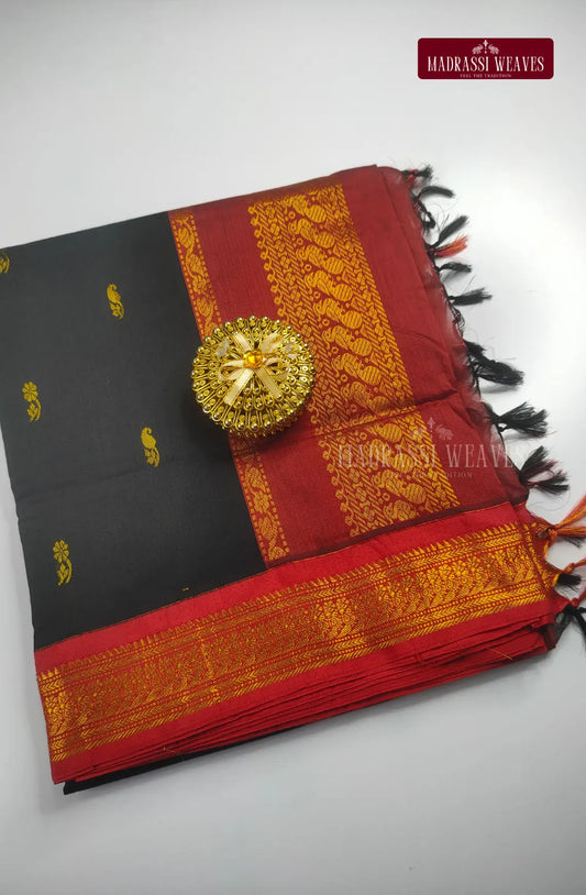 Premium kalyani Gadwal Cotton Sarees - Black