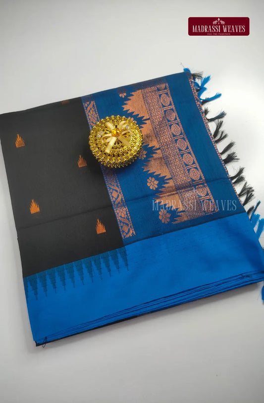 Premium kalyani Gadwal Cotton Sarees - Black