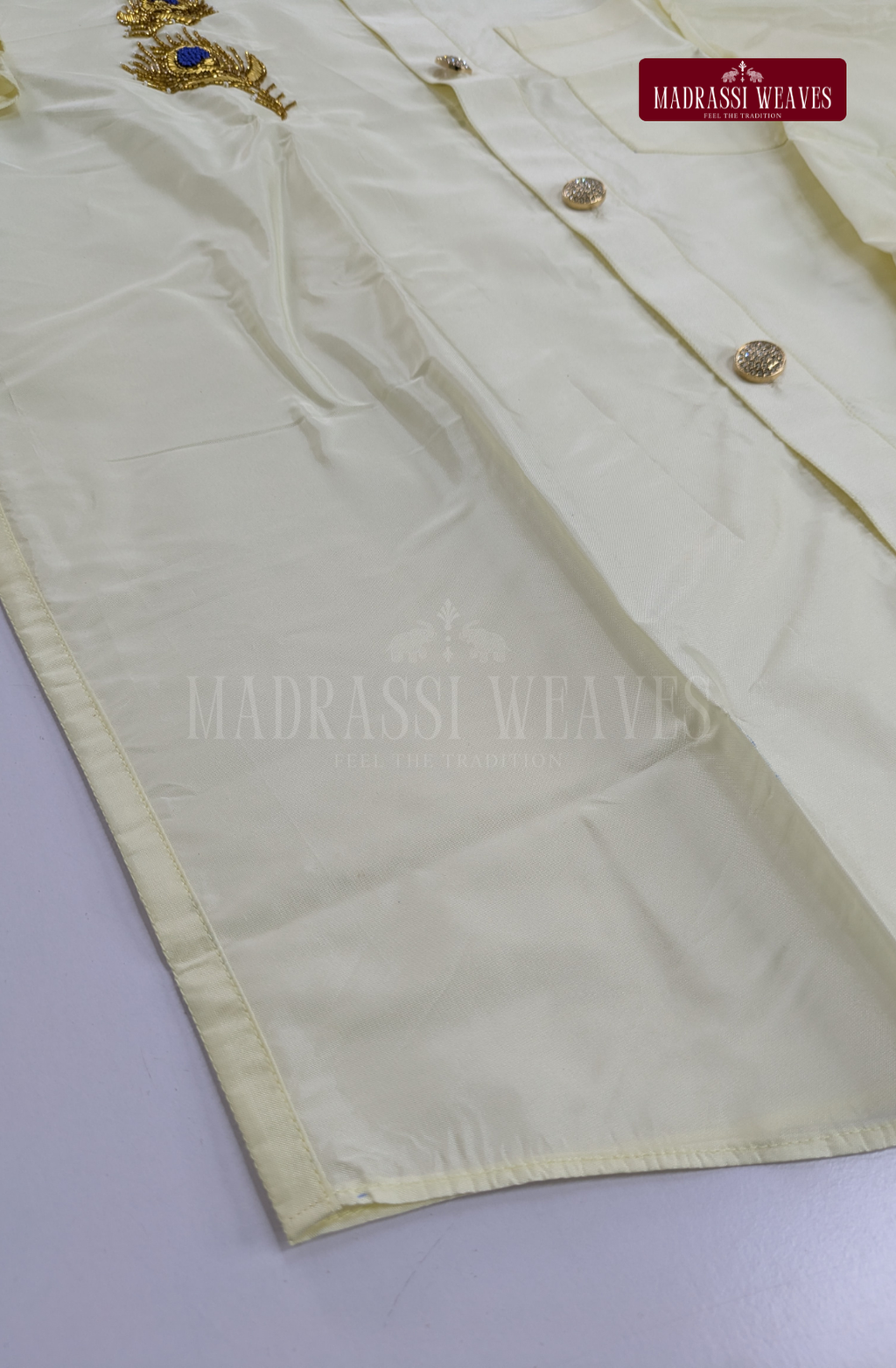 Luxury Aari Work Wedding Silk Dhoti Set (HandCrafted) -(DESPATCH TIME 15 DAYS) - Off White