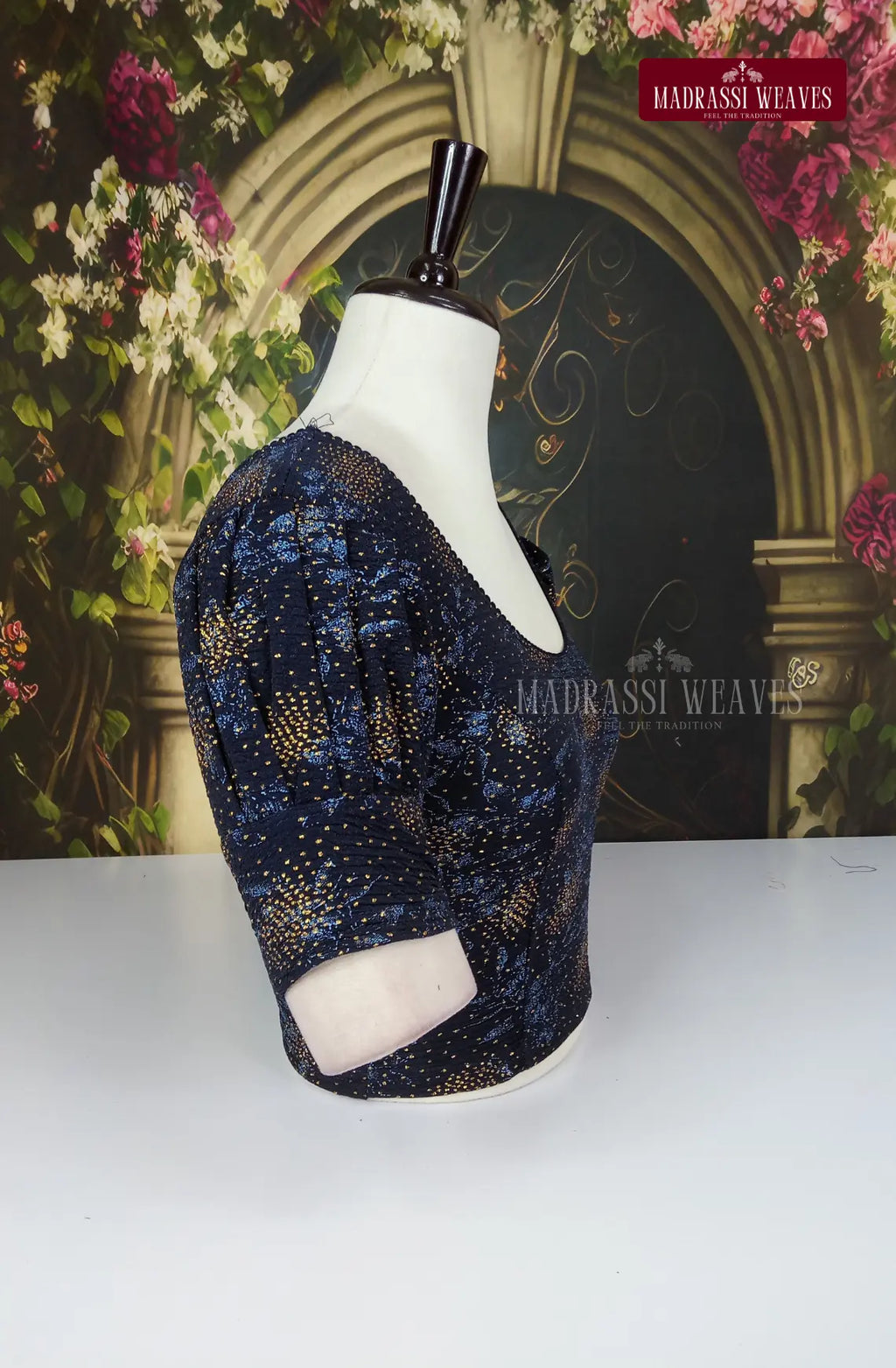 Stretchable Readymade Puff Sleeve Blouse