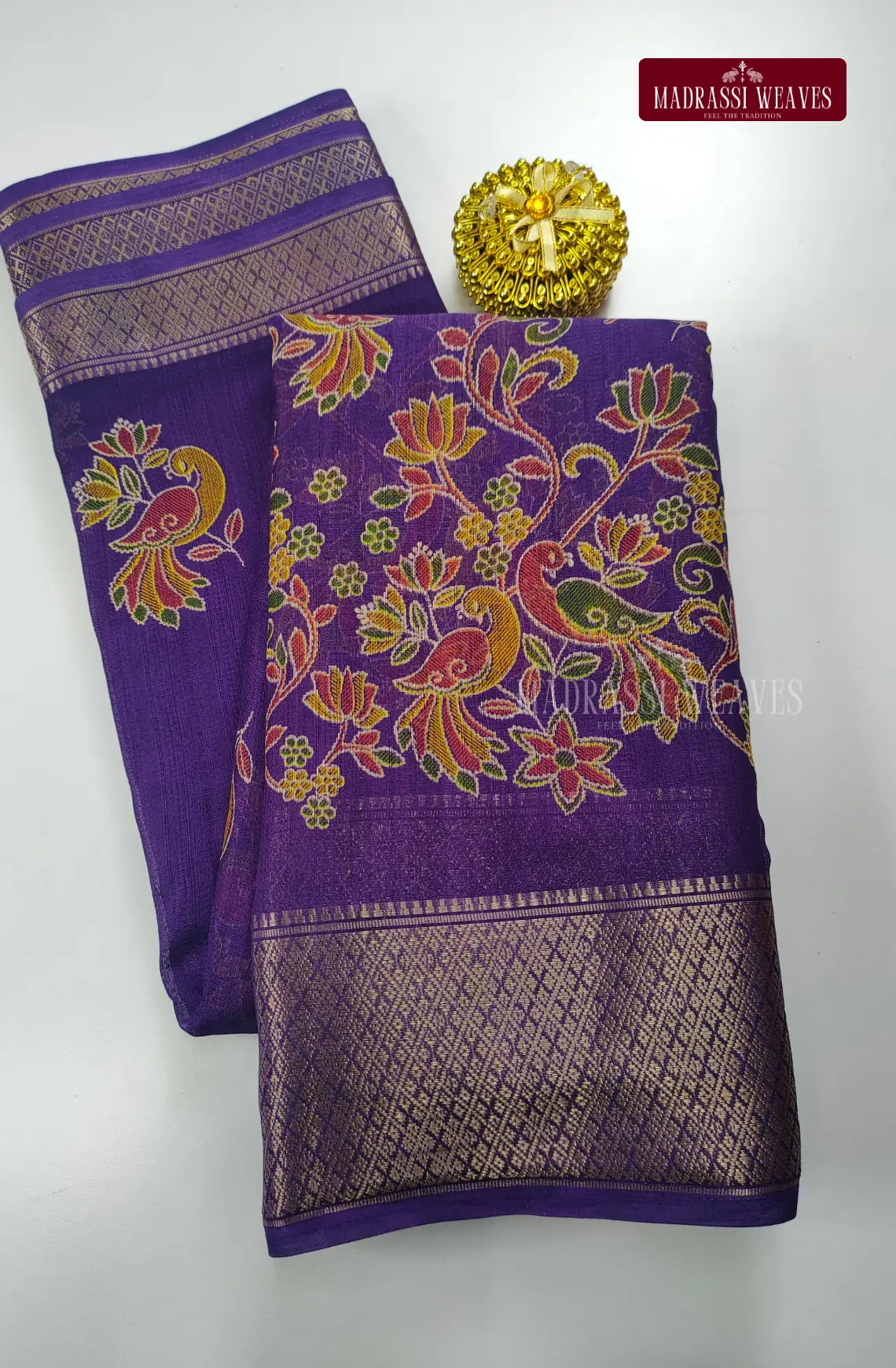 Trendy Slub Cotton Saree