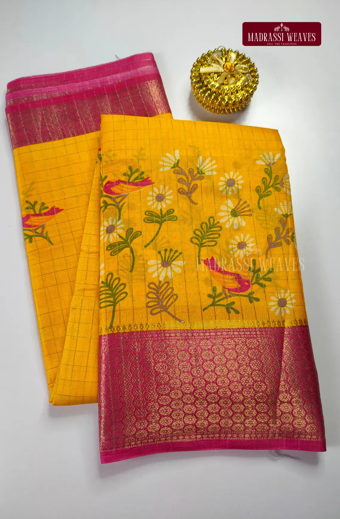 Trendy Cotton Blend Checkered Saree