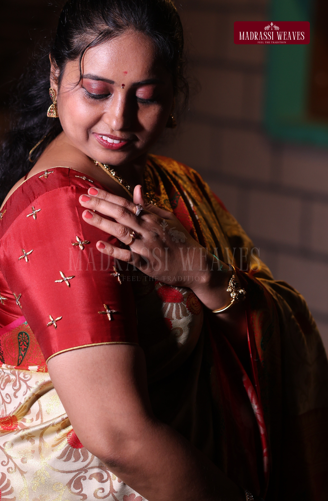 Premium Zardosi & Thread Aari Work Blouse(HANDCRAFTED)-(DESPATCH TIME 15 DAYS)- Maroon