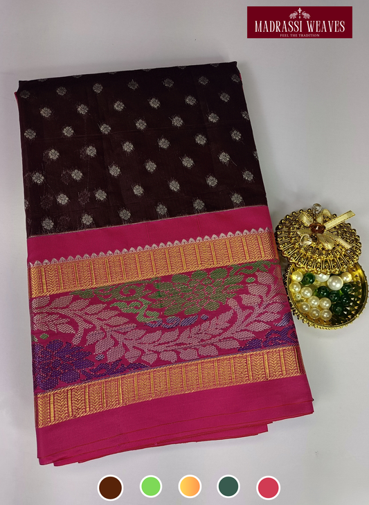 • Fabric: - Premium Cotton • Saree Length: 5.5 mts • Blouse: - Attached (0.8 mts) • Weight: - Approx 500g